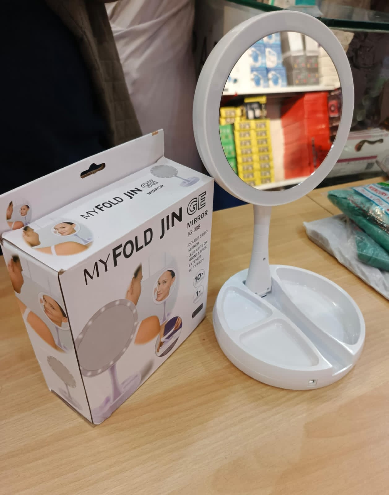 Portable Makeup Mirror Makeup Light With 10X Magnification, My Fold Jin - Image 2
